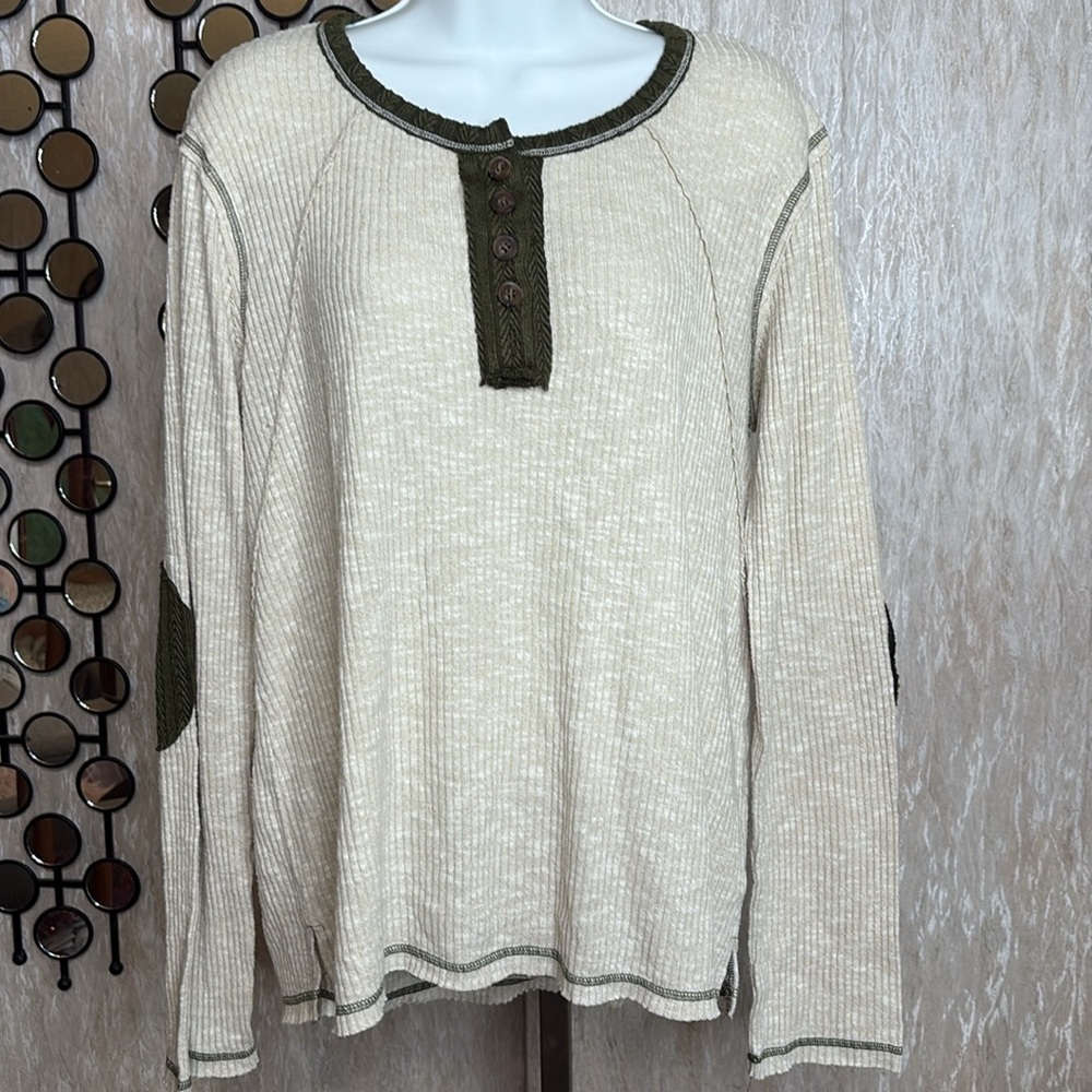 Hem & Thread Cream and Olive Long Sleeve knit top - Picture 2 of 8